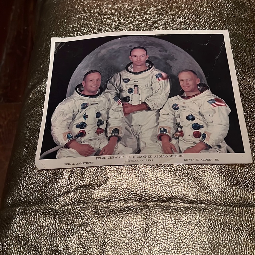 Prime Crew of Fifth Manned Apollo Mission  picture